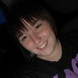 Meet your Posher, Selena